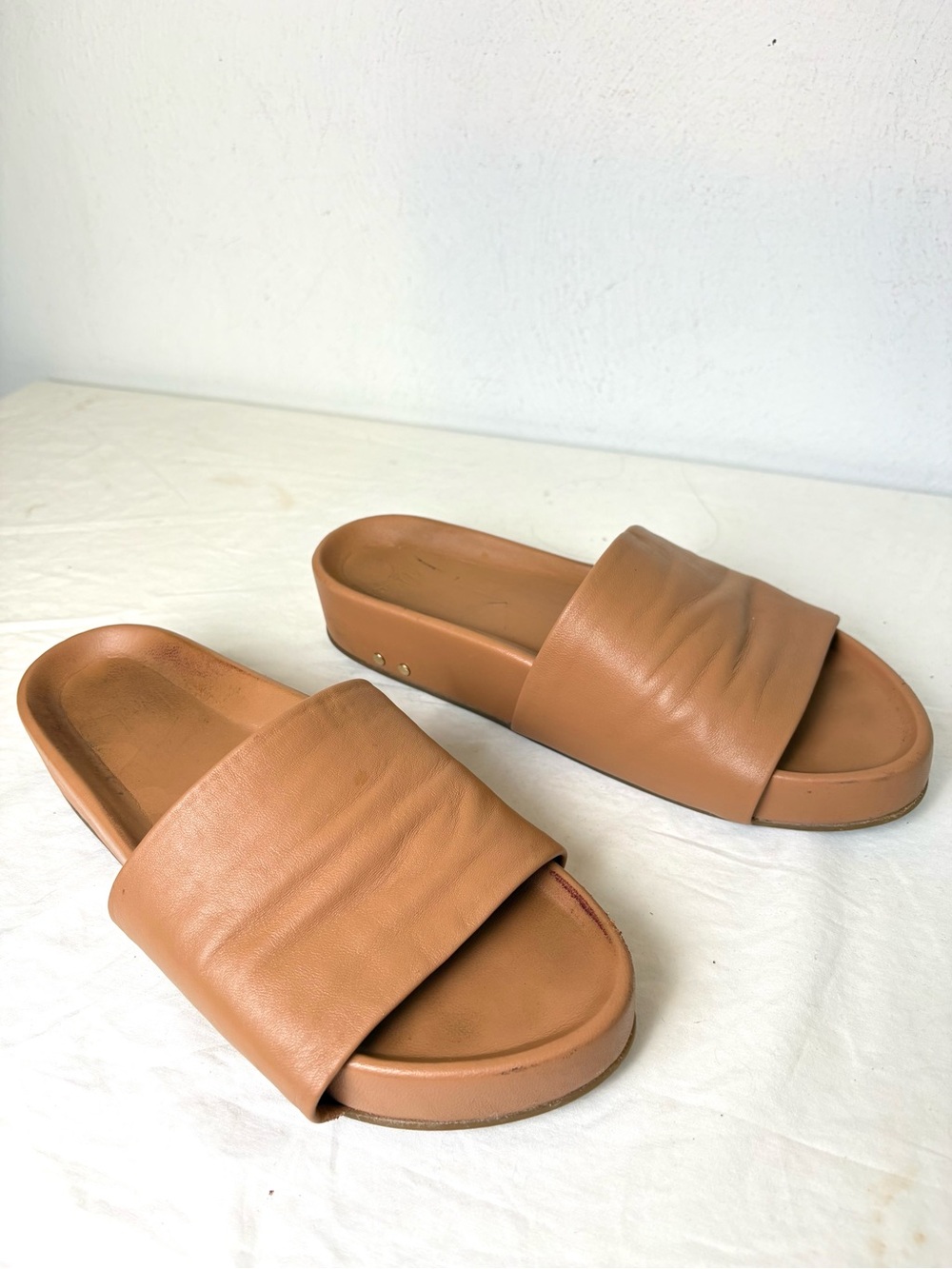 BEEK Pelican Platform Leather Sandals Memory Foam Arch Support Honey Size 9